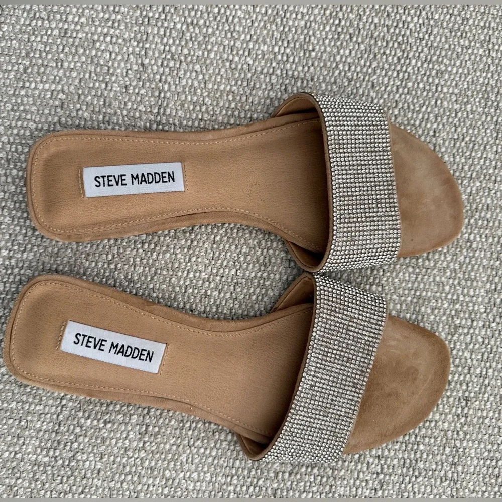 Steve Madden Women's Rhinestone Silver and Tan Slide Sandals, Size 7 - Picture 1 of 3